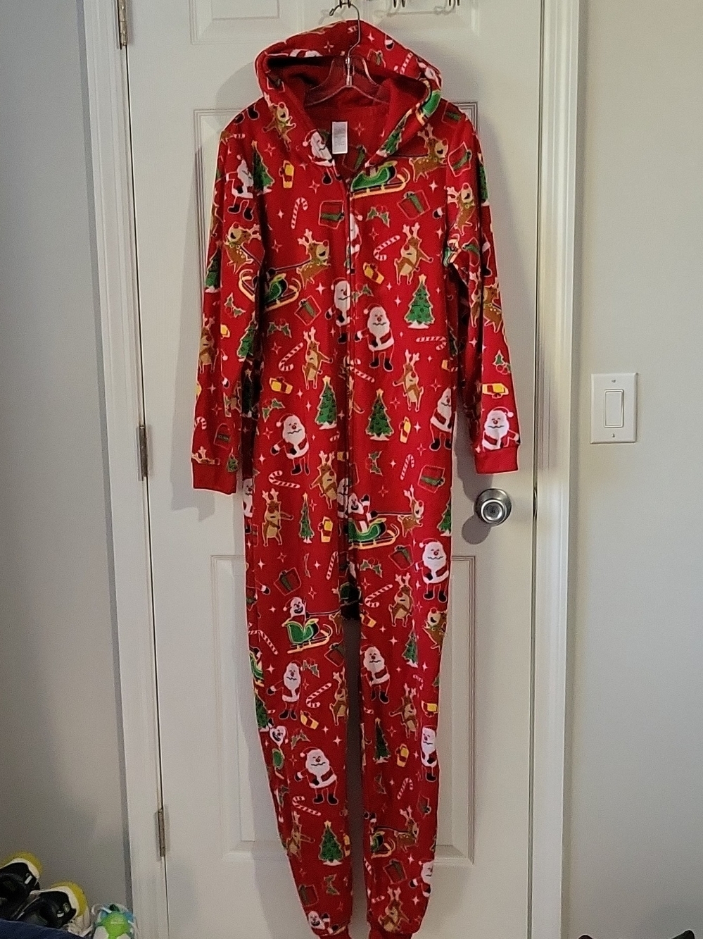 Place Adults Red Holiday Santa One-Piece Pajama with Hood Size M
